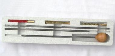 AKAH Tisztító szet Kal.4,5 LG